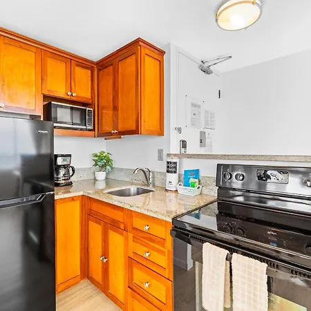 Cozy 1Br With Great Ocean Views - 3 Mins To Waikiki Beach! Honolulu Exterior photo