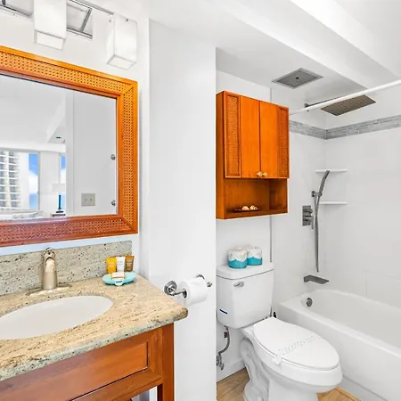 Cozy 1Br With Great Ocean Views - 3 Mins To Waikiki Beach! Honolulu Exterior photo