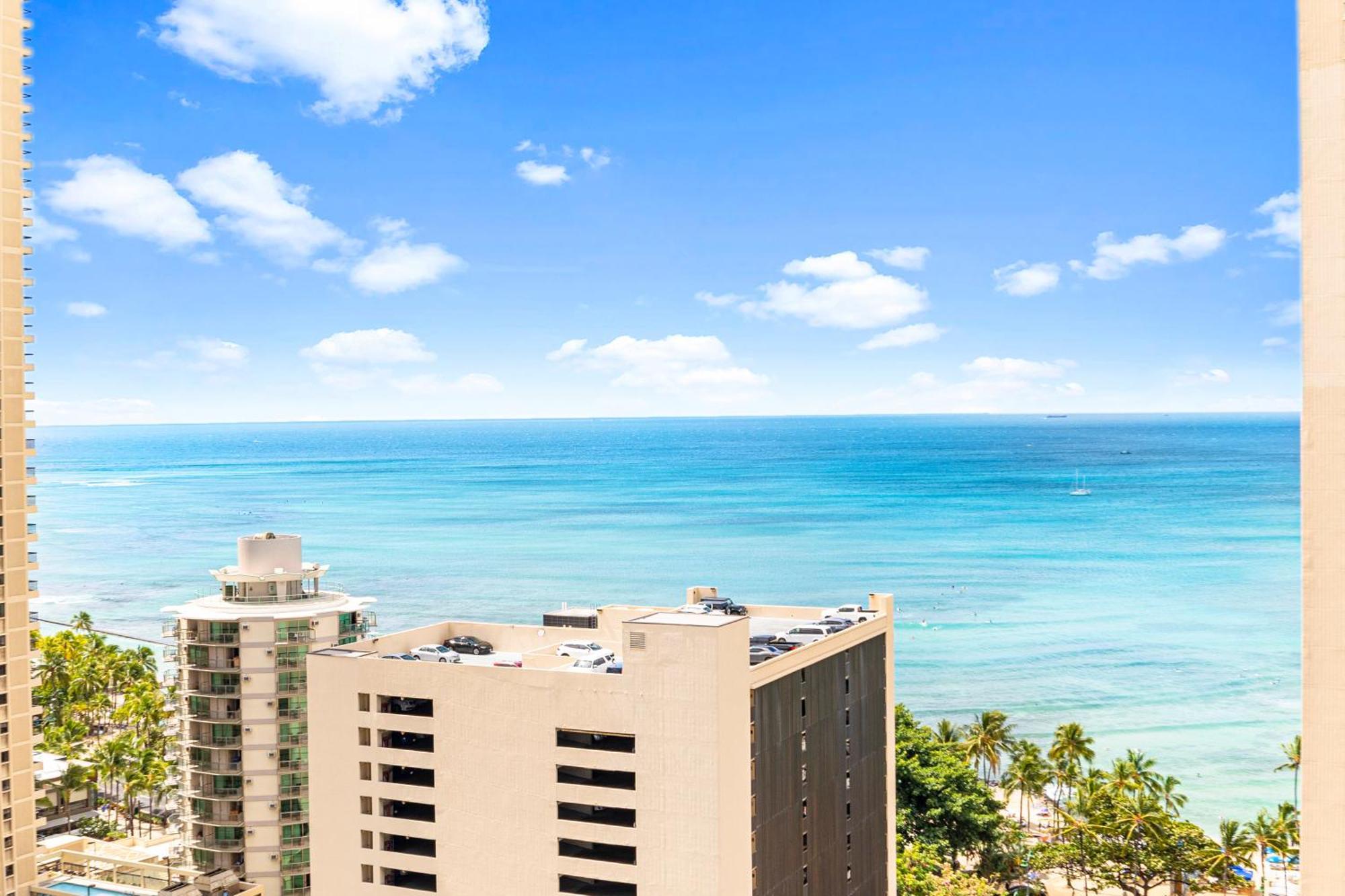 Cozy 1br With Great Ocean Views - 3 Mins To Waikiki Beach! Apartment *