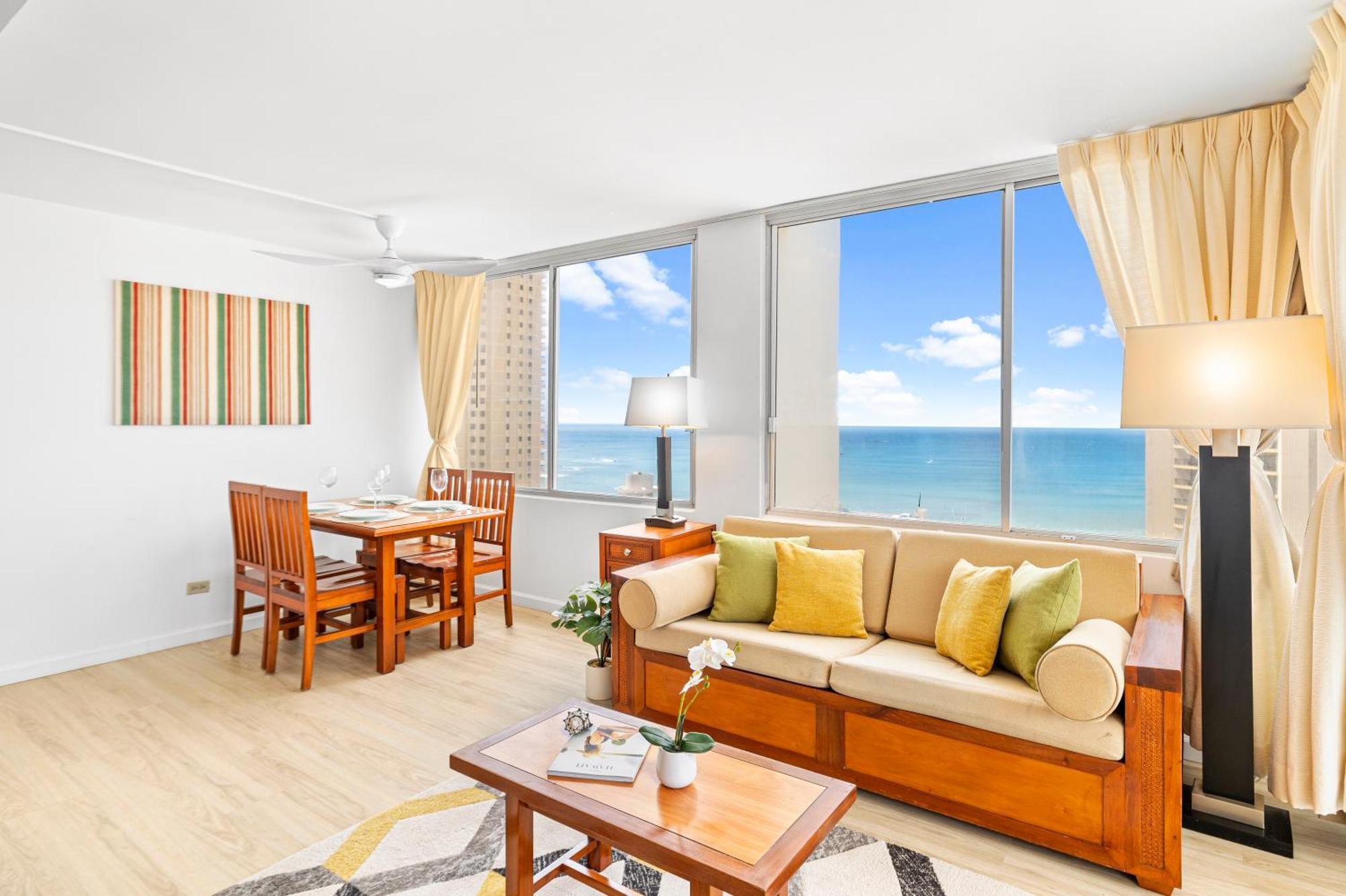 Cozy 1br With Great Ocean Views - 3 Mins To Waikiki Beach! * Honolulu
