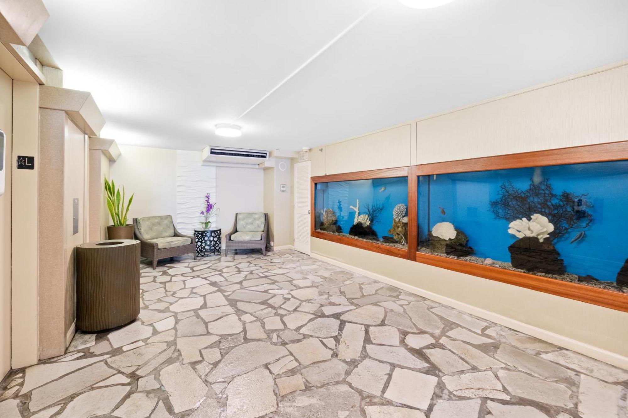 Cozy 1br With Great Ocean Views - 3 Mins To Waikiki Beach! Apartamento *