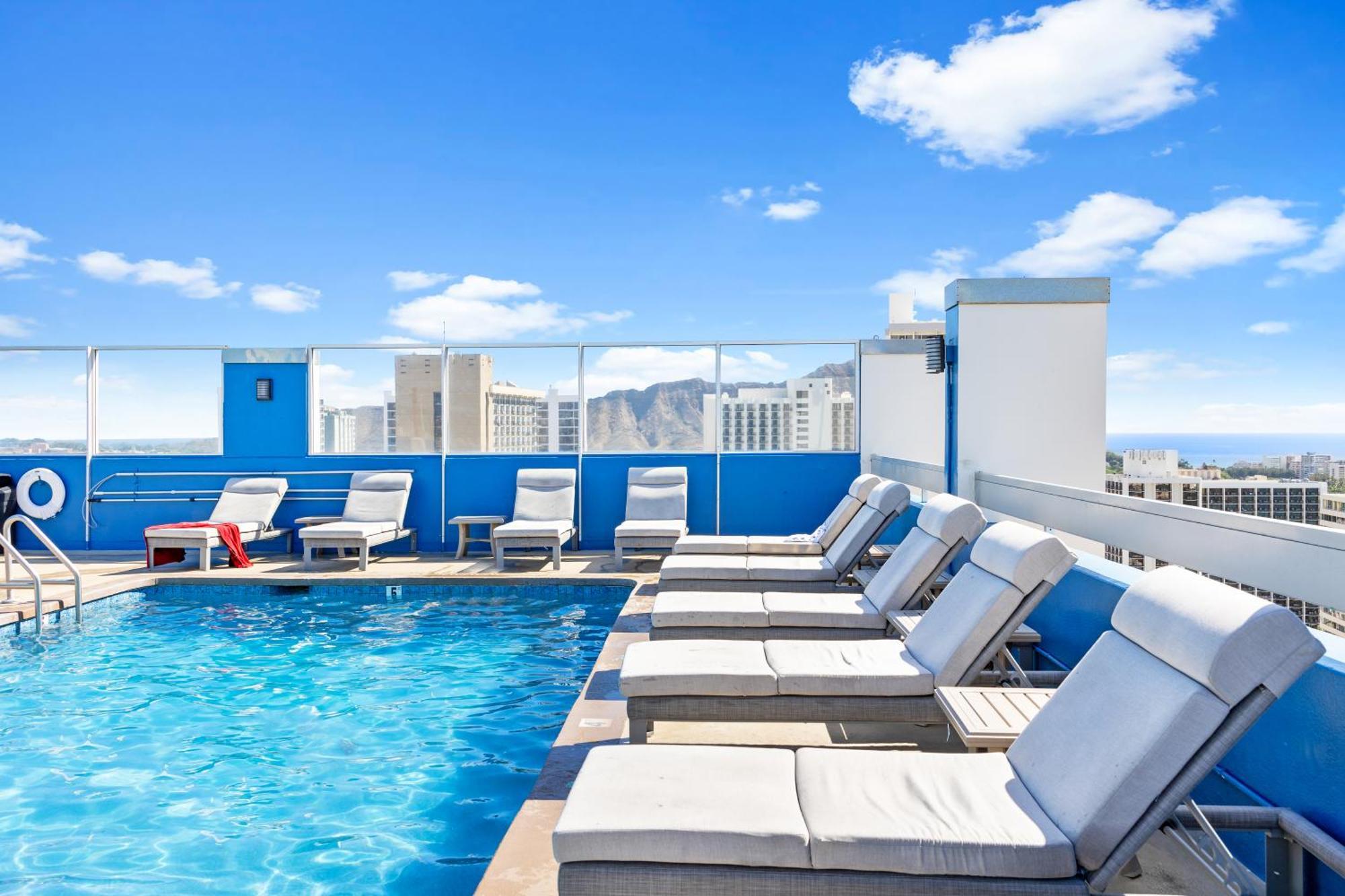 Cozy 1br With Great Ocean Views - 3 Mins To Waikiki Beach! Apartamento