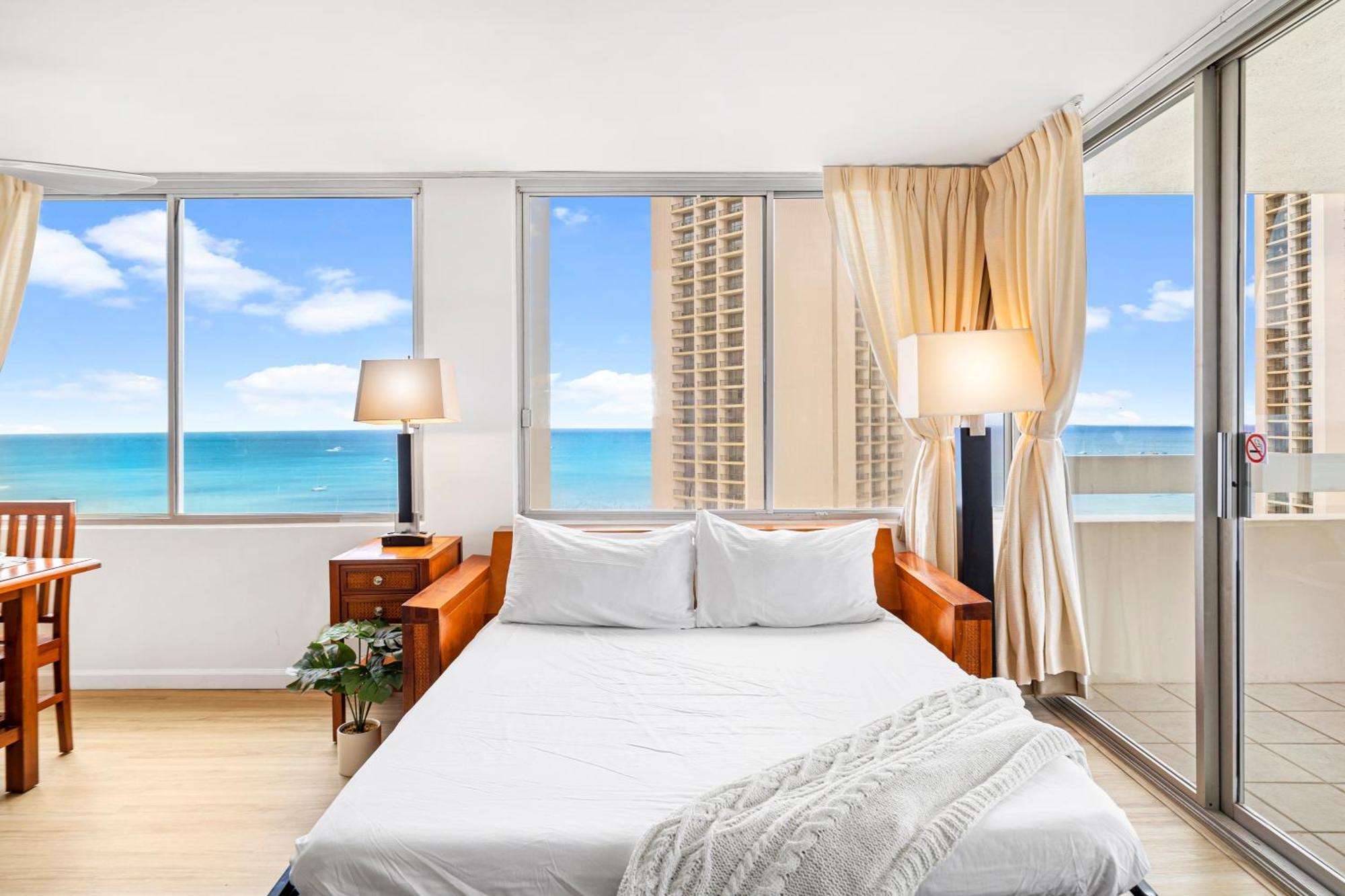 Apartamento Cozy 1br With Great Ocean Views - 3 Mins To Waikiki Beach!